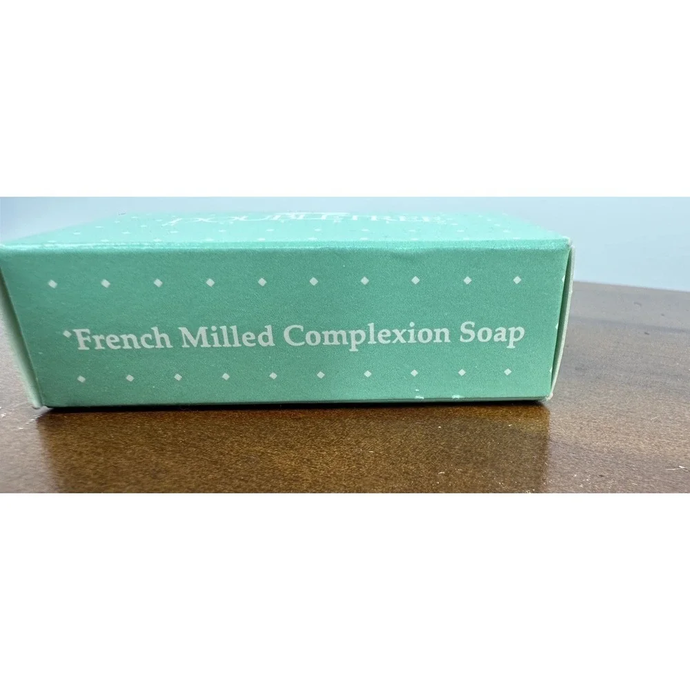 Vintage Lot of 15 Hotel Motel Resort Travel Size Mini Bar Bath Soaps‎